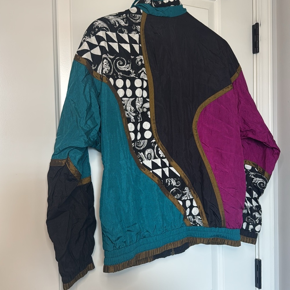 Vintage 90's Lavon Cheerful Windbreaker Jacket Women's Size PM Geometric Pattern - Picture 8 of 9